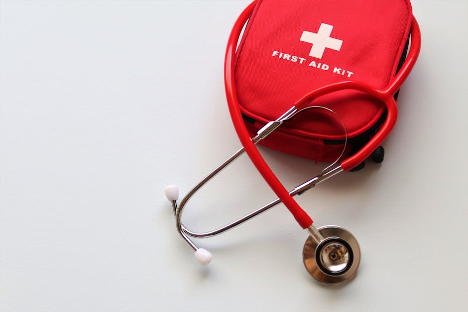10 Essential Items Every Home in Waterloo, Kitchener Should Have in Their First Aid Kits